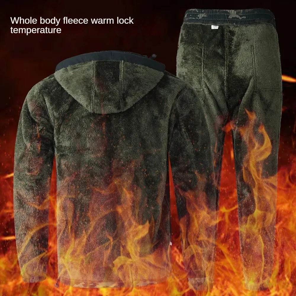 Autumn And Winter Men's Plush Camouflage Waterproof And Windproof Outdoor Warm And Protective Mountain Climbing Clothing Set